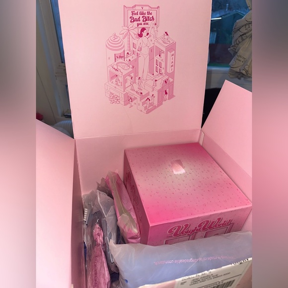 Voight Mystery Box by Valentina Voight - Picture 2 of 9